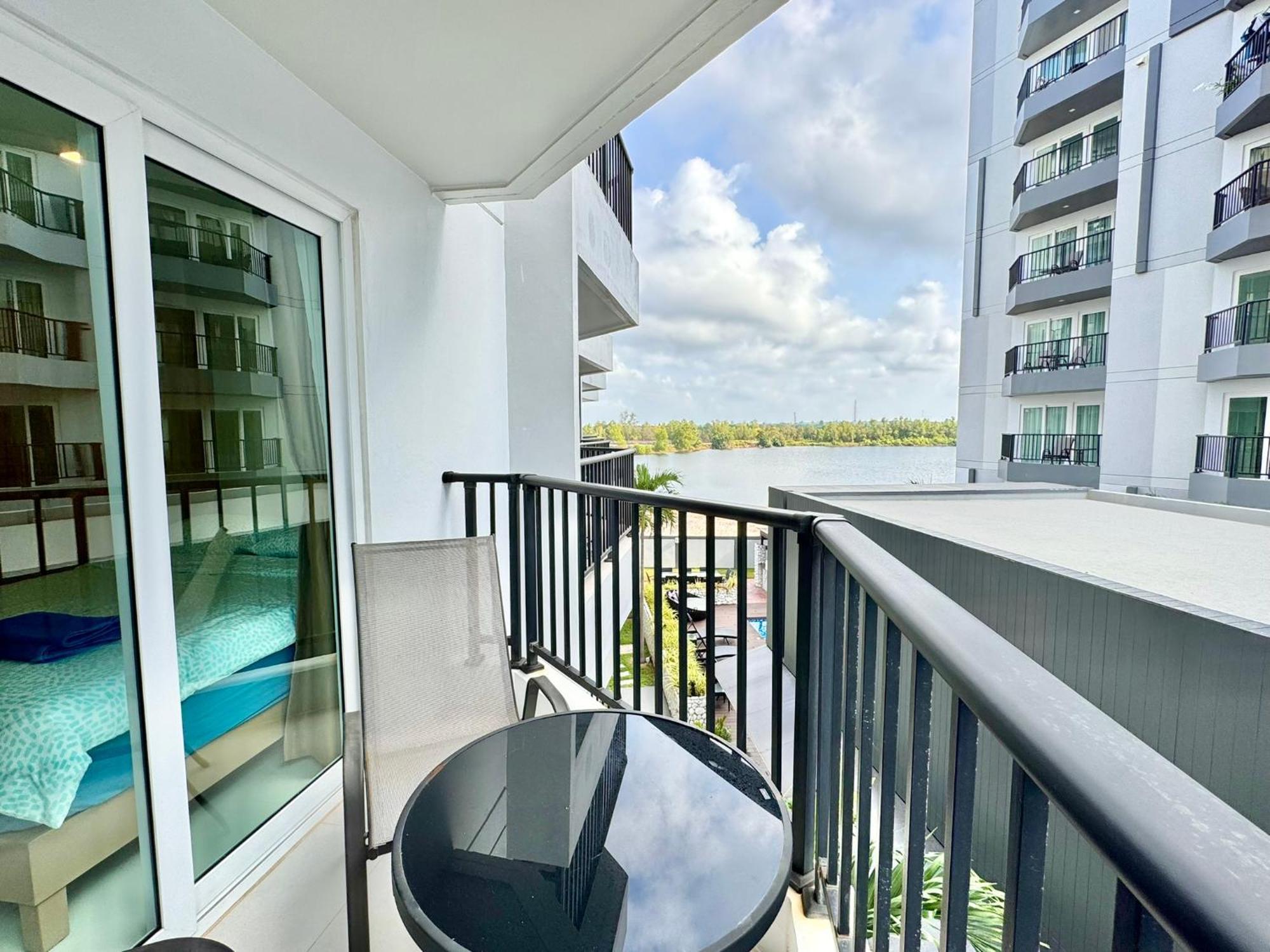 Mantra Beach Condominium Suite - Mae Phim Ban Tha Fat Экстерьер фото
